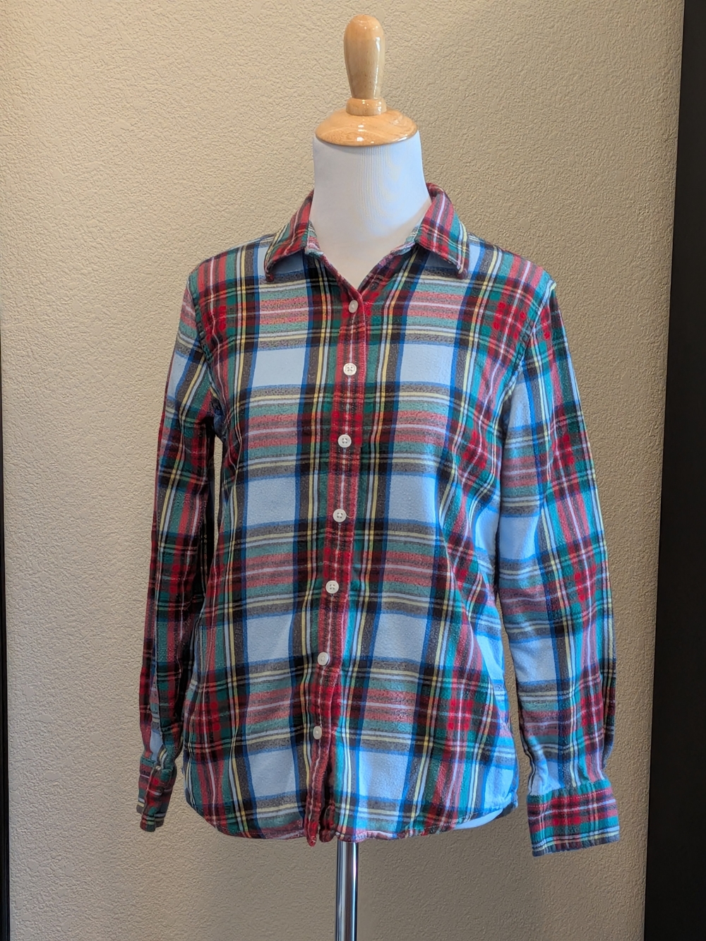 Lands’ End Petite Plaid Cotton Flannel Button Down Shirt 2P